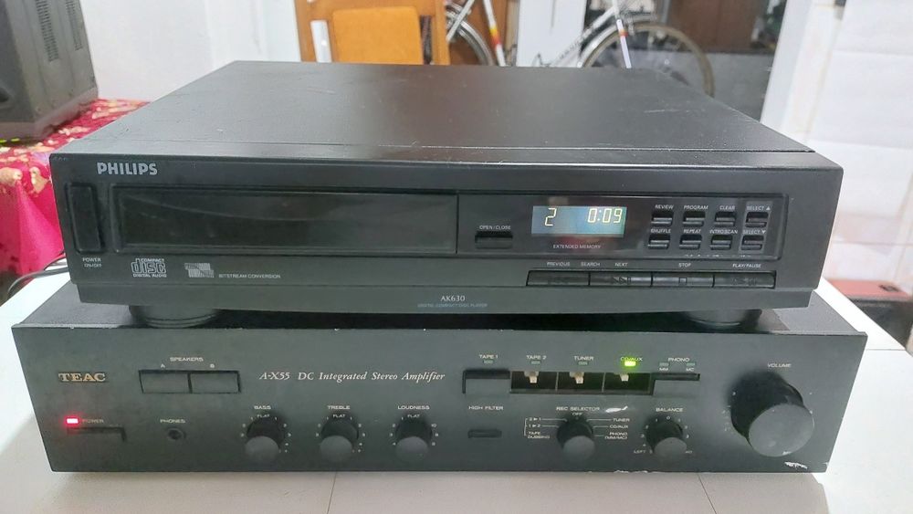 cd player Philips AK
