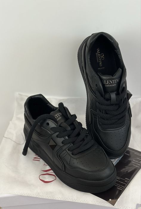 Adidasi Valentino negri/albi