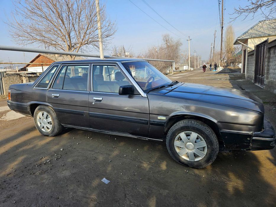 Продам не спеша Мазду 929