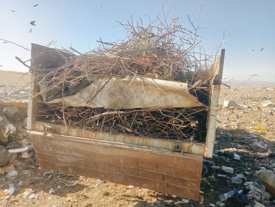 Вывоз мусора. Доставка:уголь, песок, щебень.