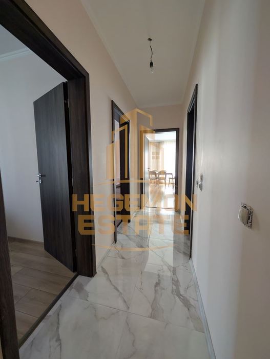 Продава се Тристаен апартамент в Варна, Трошево - 95 кв.м за 3208 €/кв.м - Снимка #11