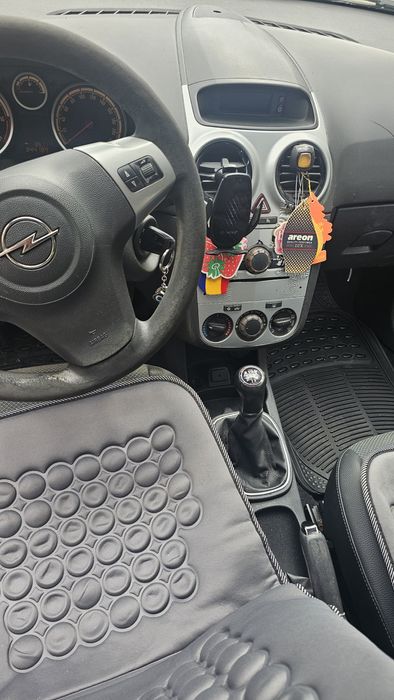 Opel CORSA 1.3 cdti