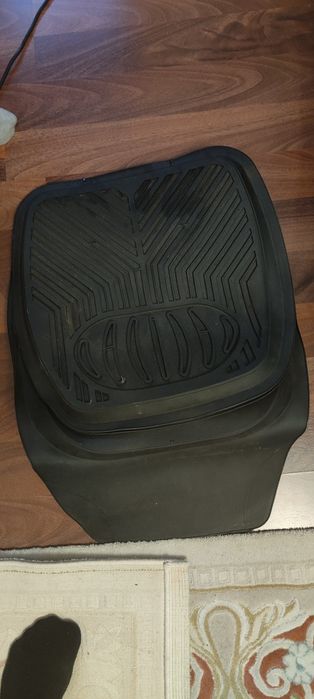 Covorașe auto universale!