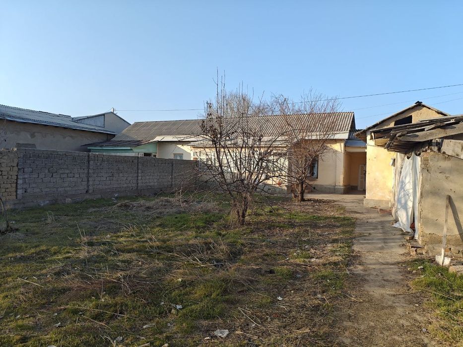 Uy Sotiladi 8.3sotix 105000$