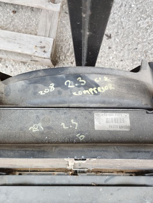 Радиатор с перка за Мерцедес CLK , w208 , 2.3 kompresor