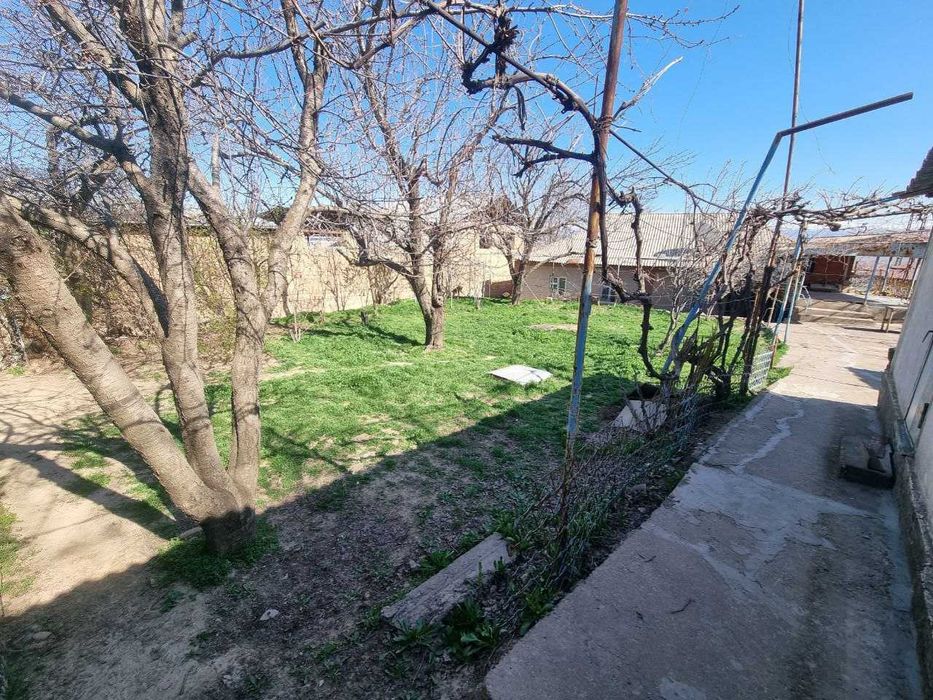 Продается Участок дом  в Чирчике.