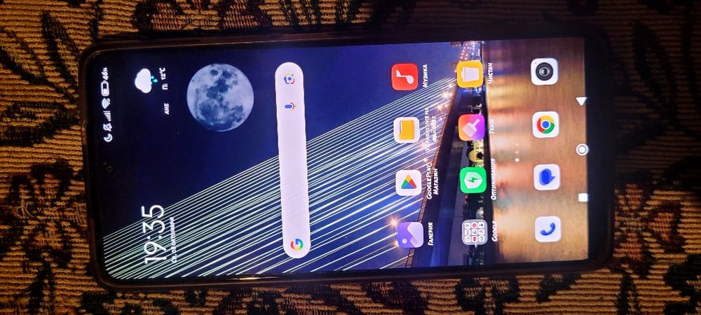 Продавам спешно xiaomi 11T pro 5g