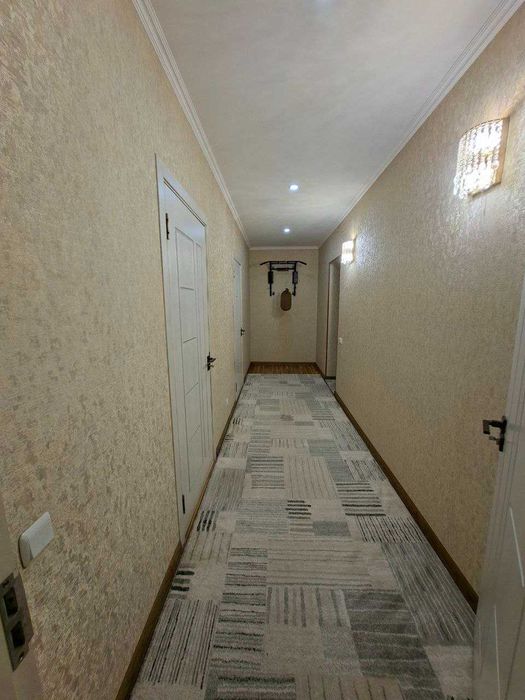 5 xonali kvartira sotiladi. Продаётся 5-комнатная квартира