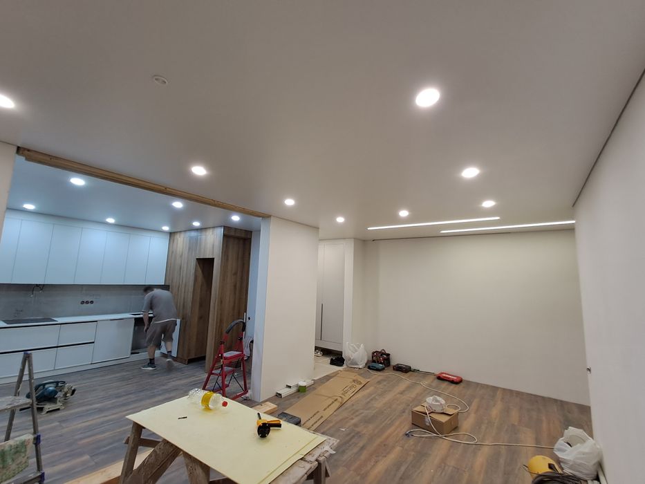 Натяжные потолки