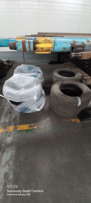 Шины 2 комлекта хоршие