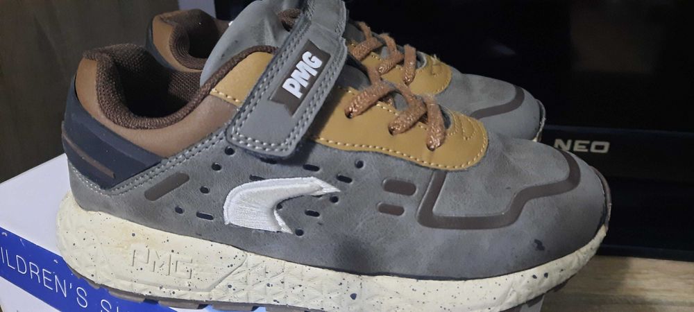 Маратонки-Primigi