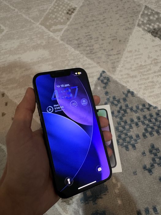 Продам iphone 14 128