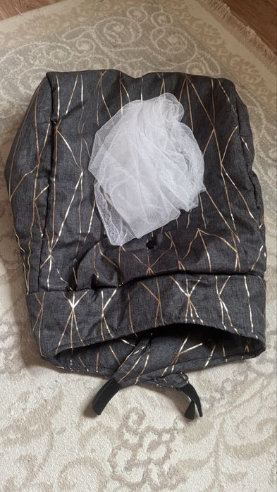 Коляска почти новая