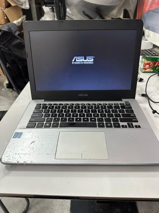 Ноутбук ASUS срочно