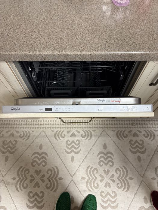 Продается Посудомоечная машина