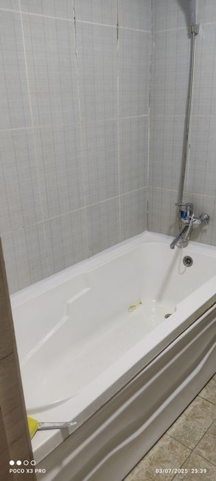 Срочно 3 хонали квартира ижарага берилади!!!