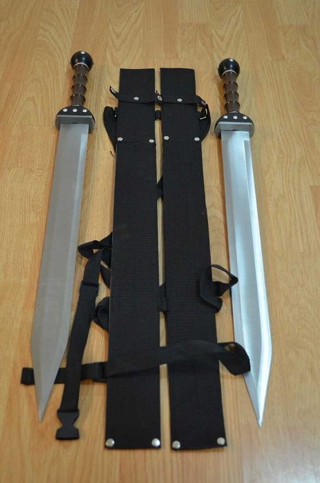 Тренировъчни Мечове Гладиус Гладиатор Maximus' Twin Gladius Комплект