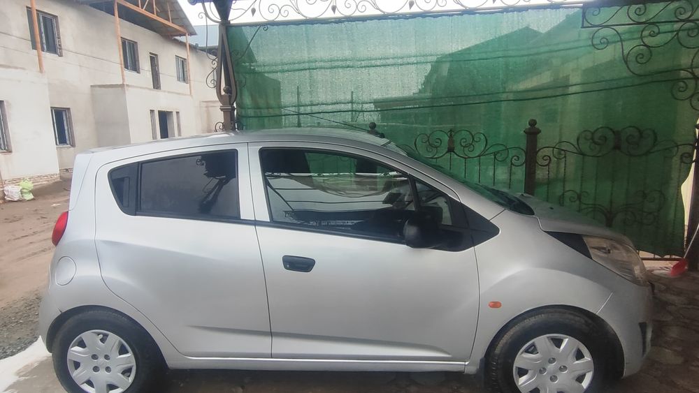 Chevrolet Spark. 4ta yangi baloni bilan. .kraska yoʻq . NARX KELISHAMZ