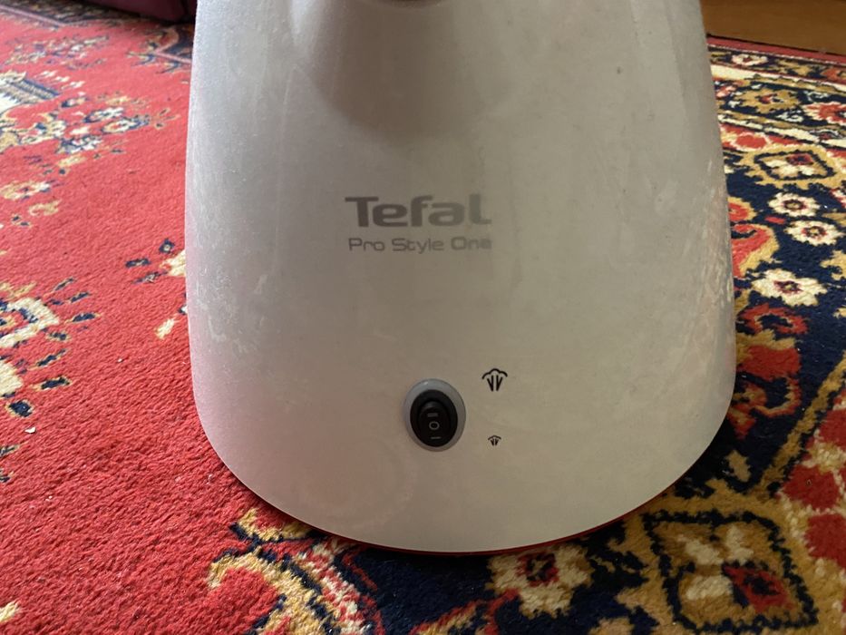 Продам отпариватель TEFAL