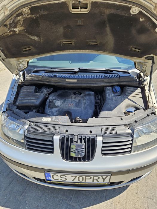 Seat alhambra