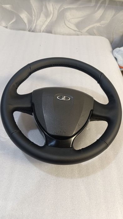 Продам руль Лада приора