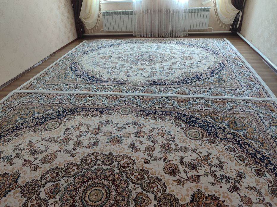 Ковёр . Кілем иранский