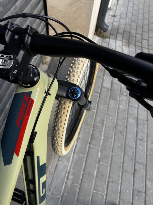 Ендуро велосипед GT Force Carbon Expert 27.5