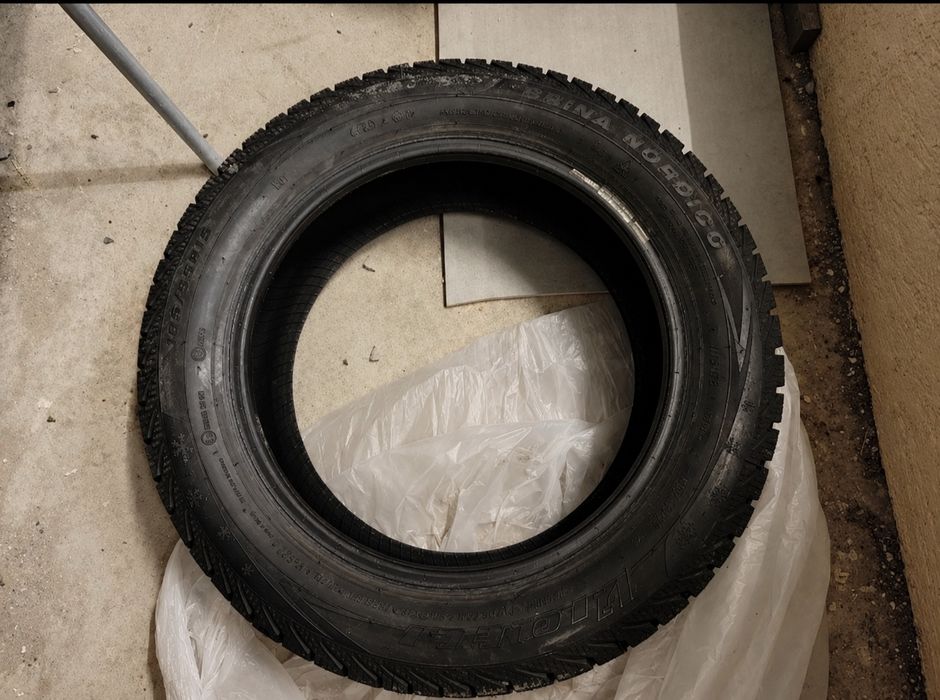 Продам Шины R15  зимнии