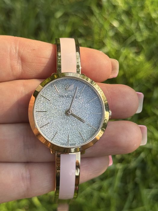 Часовник на Swarovski, модел Swarovski Crystalline Delight