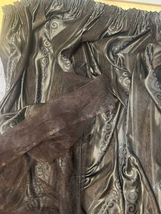 Завеси - 2бр. плътни и 1бр. тънка с перделък