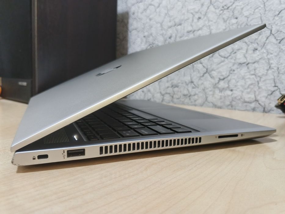 HP ProBook 450 G7 15,6" HD/Intel Core i3-10110U/8GB DDR4 RAM/500GB HDD