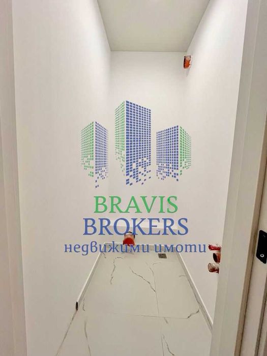 Продава се Тристаен апартамент в Варна, Бриз - 98 кв.м за 1909 €/кв.м - Снимка #5