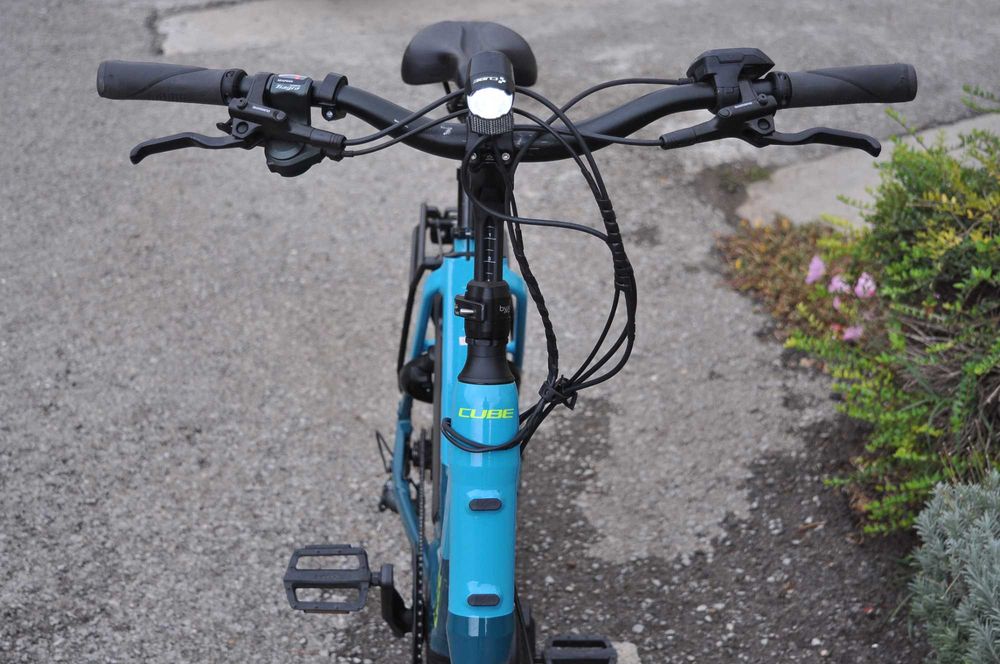 Cube Compact Sport Hybrid 500-компактен електрически велосипед