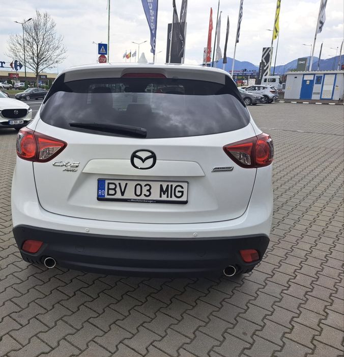 Mazda CX-5 2.2 SKYACTIV 150 CP 4x4 Euro 6 | Navi | Încălzire scaune | 2 seturi jante