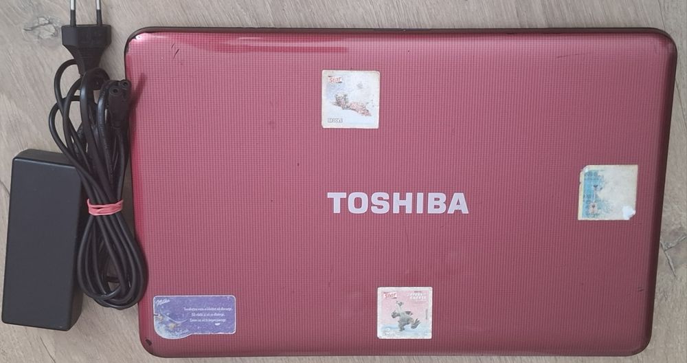 Laptop Toshiba C855 120GB SSD, 8GB RAM, 2GB Video