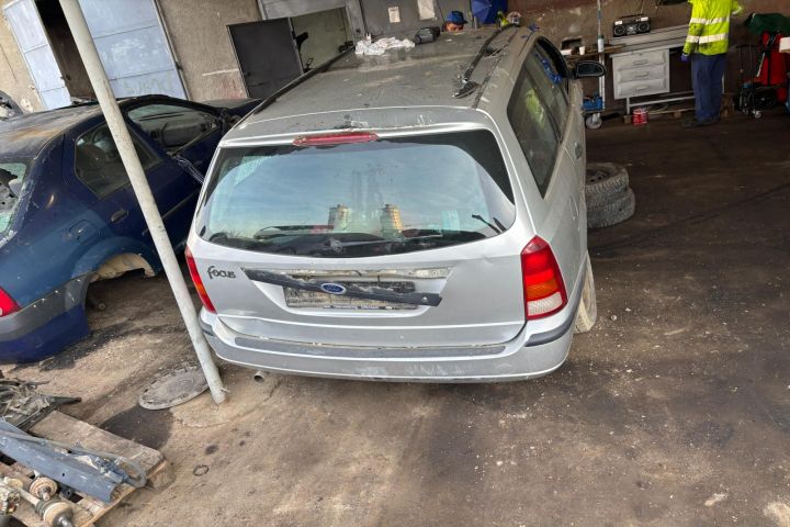 Maneta stergatoare parbriz si luneta Ford Focus prima generatie (face