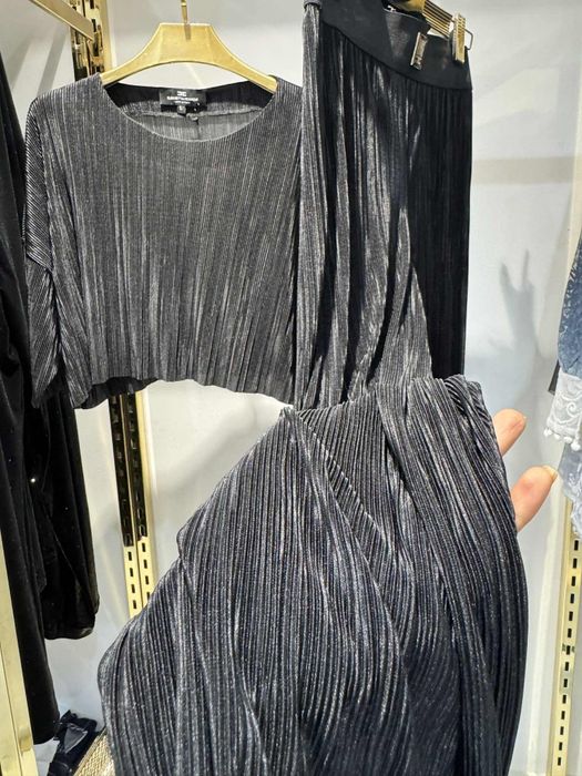 Дамски сет от две части