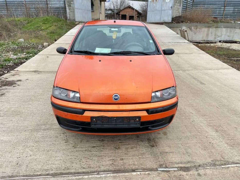 Fiat Punto 1.2 16v 2000г НА ЧАСТИ