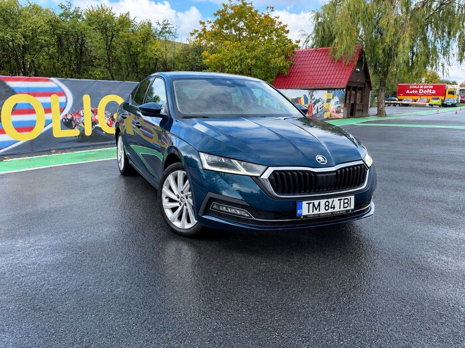 SKODA Octavia 2021 — imagine 1