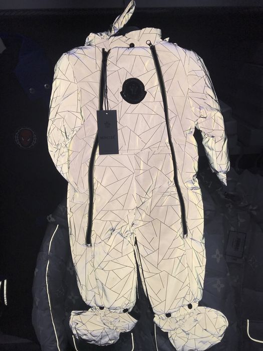 Зимний комбинезон