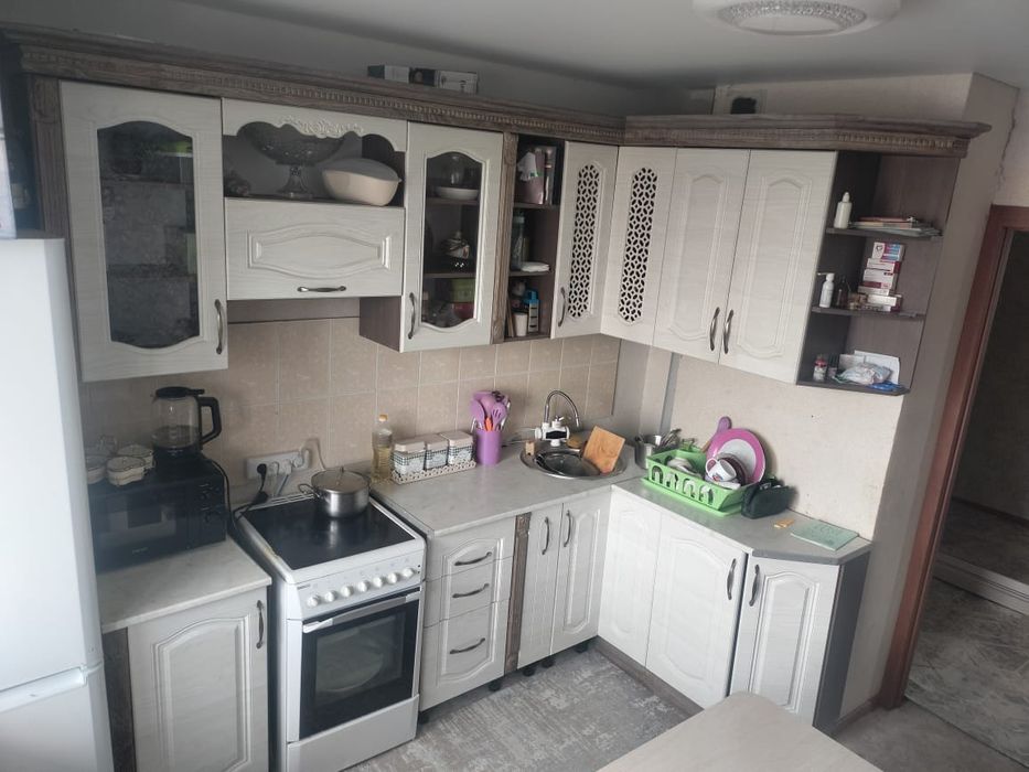 Срочно продается кухонный гарнитур.