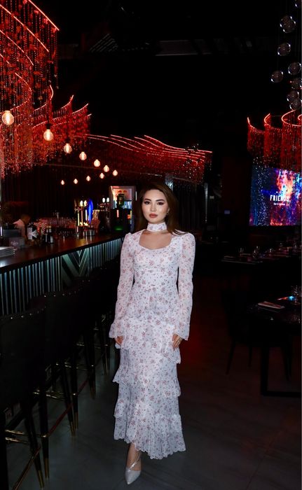 Платья 10000 s/m келеды