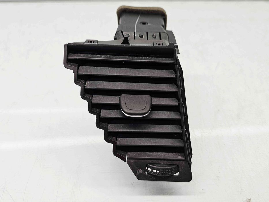 Grila aerisire centrala Opel Astra K Hatchback [Fabr 2015-2022] 39079