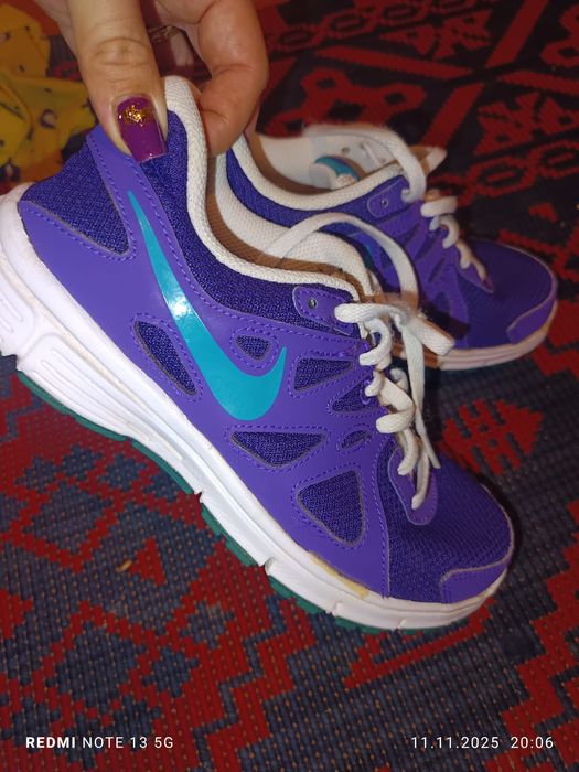 Adidași Nike Bacău