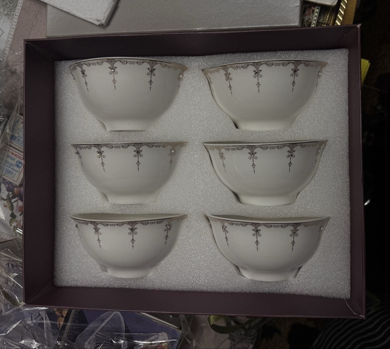 Продам сервизы по доступной цене