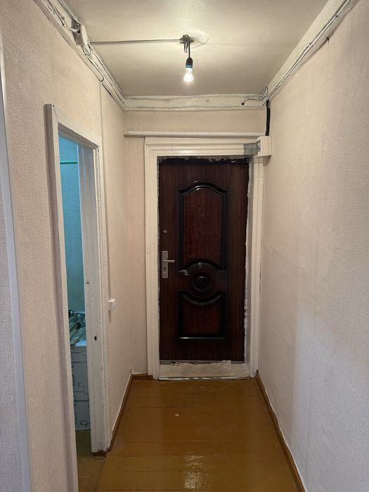 Продаю 1-КОМ 1 этаж огород Спутник-8