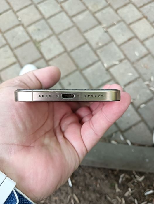 iPhone 16 pro max