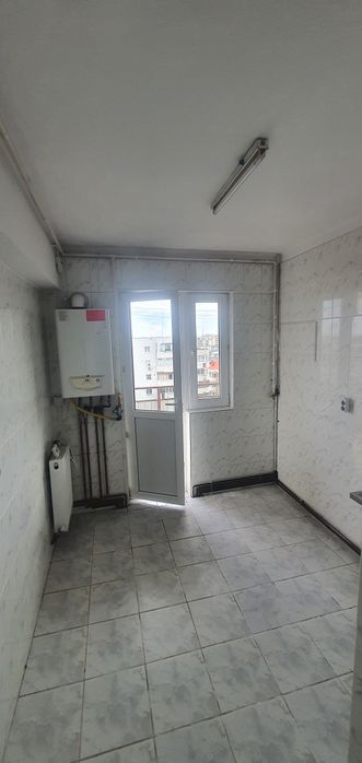 Vand apartament decomandat 2 camere Ploiesti Vest/Marasesti