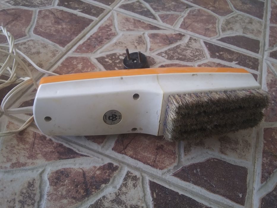 Электрическая шетка