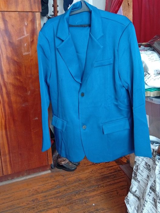 Костюм мужской с брюками